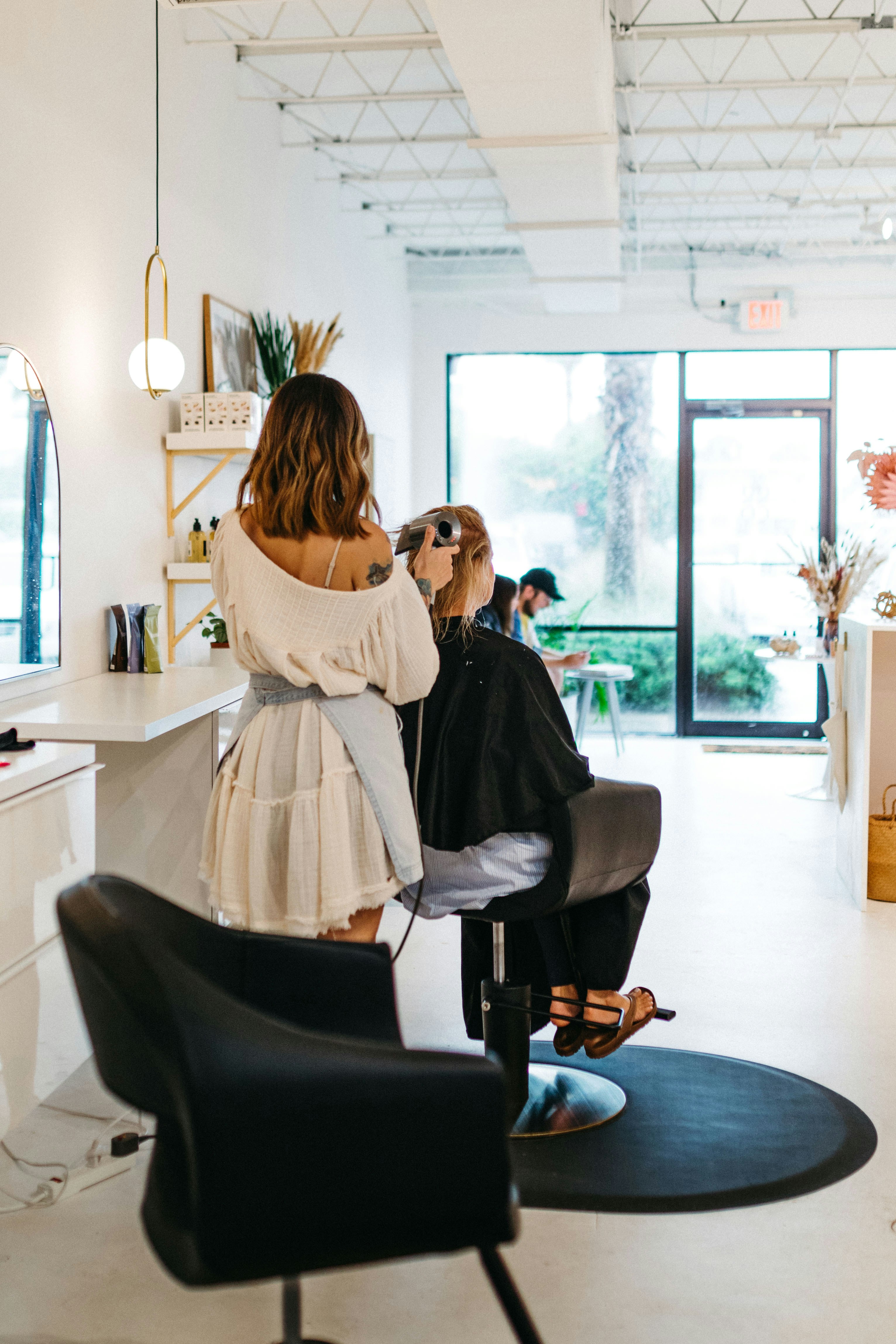 Professional scissors and comb